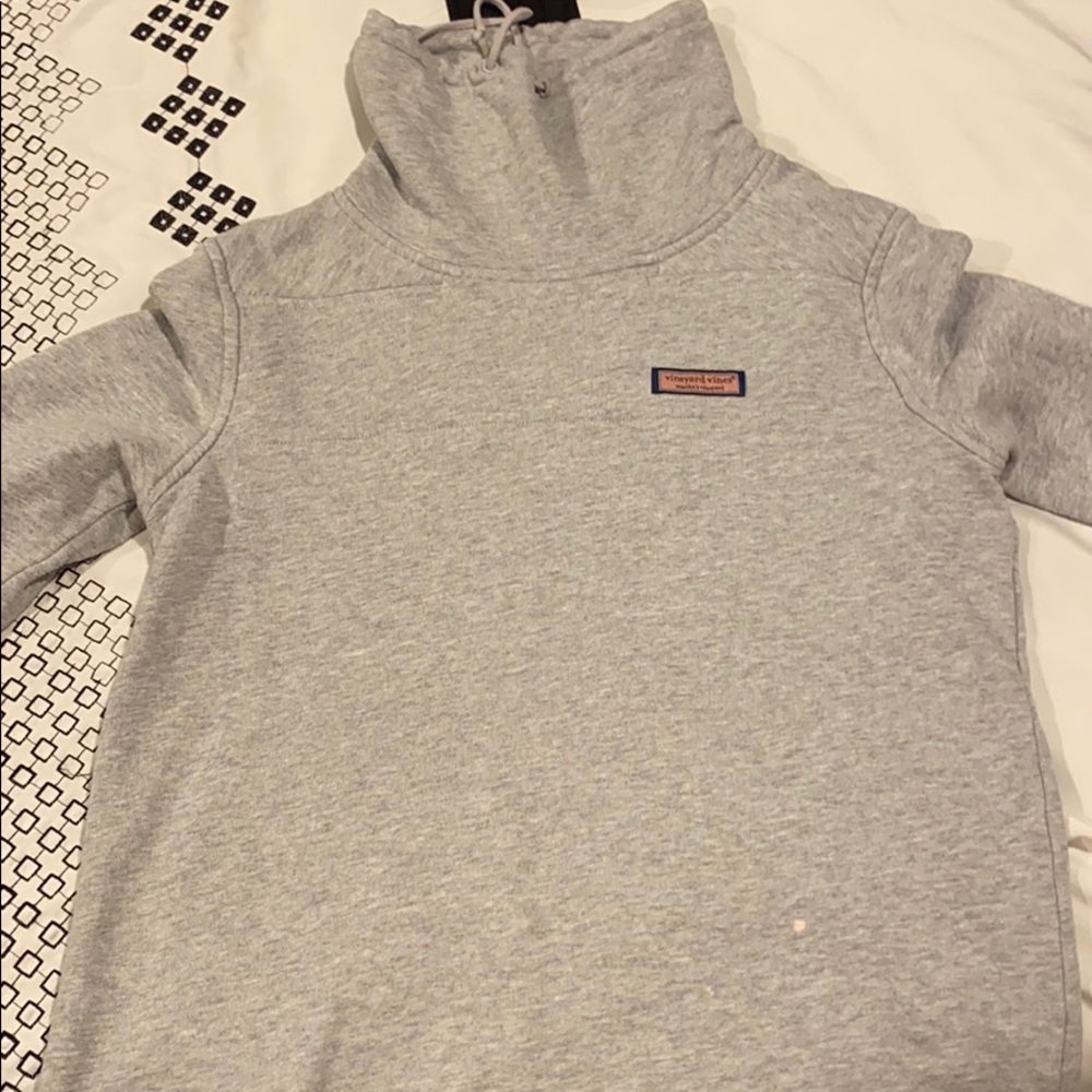 Women’s Vineyard Vines Sweatshirt